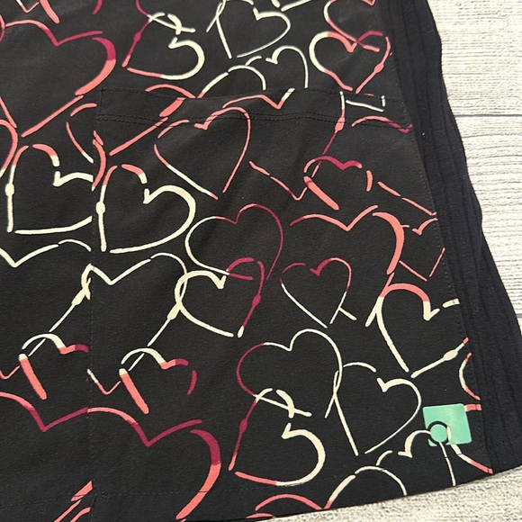 Women’s nurses scrub top size 2XL - Picture 5 of 11